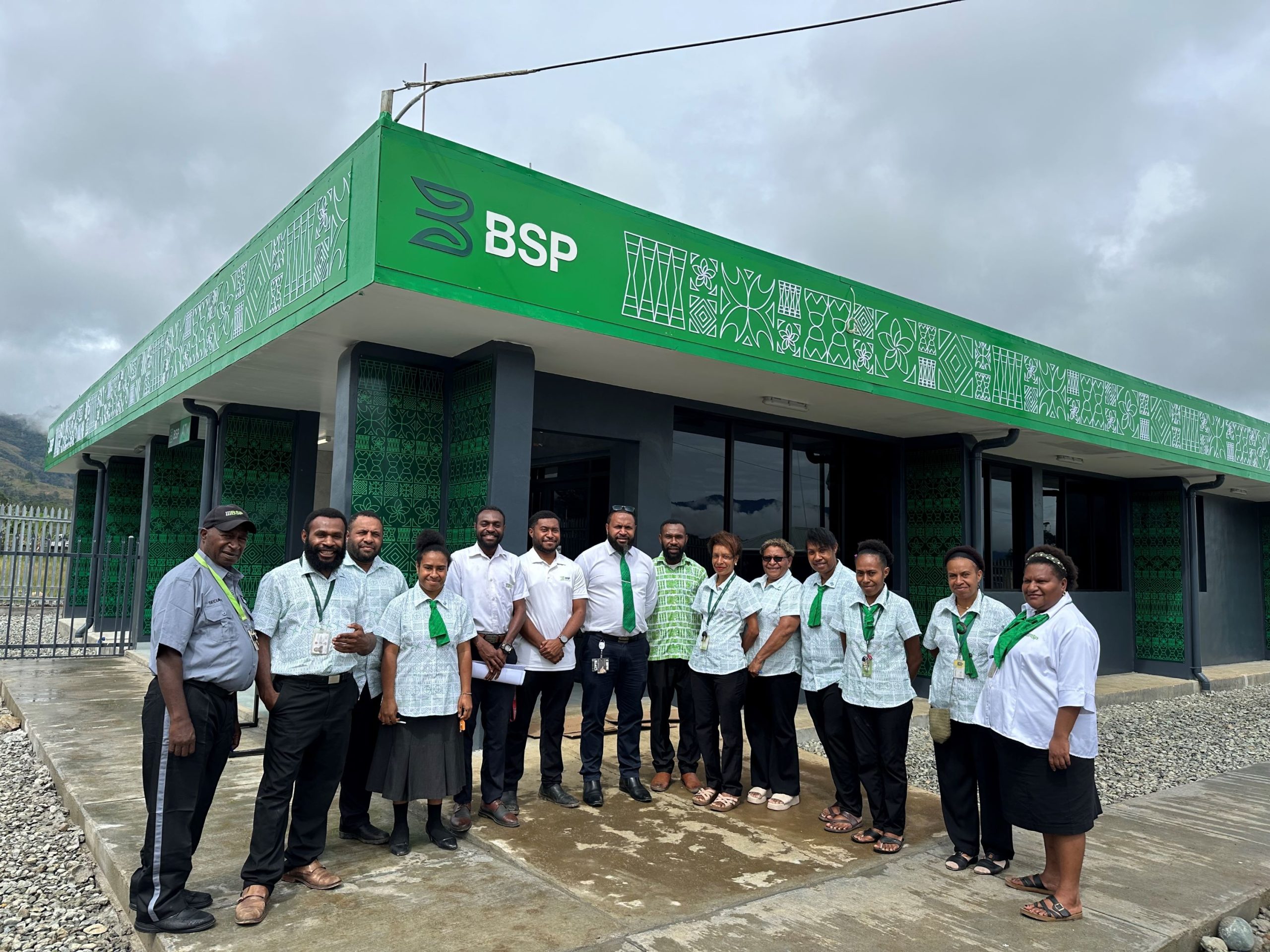 Minj – first BSP highlands branch to rollout deposit ATM